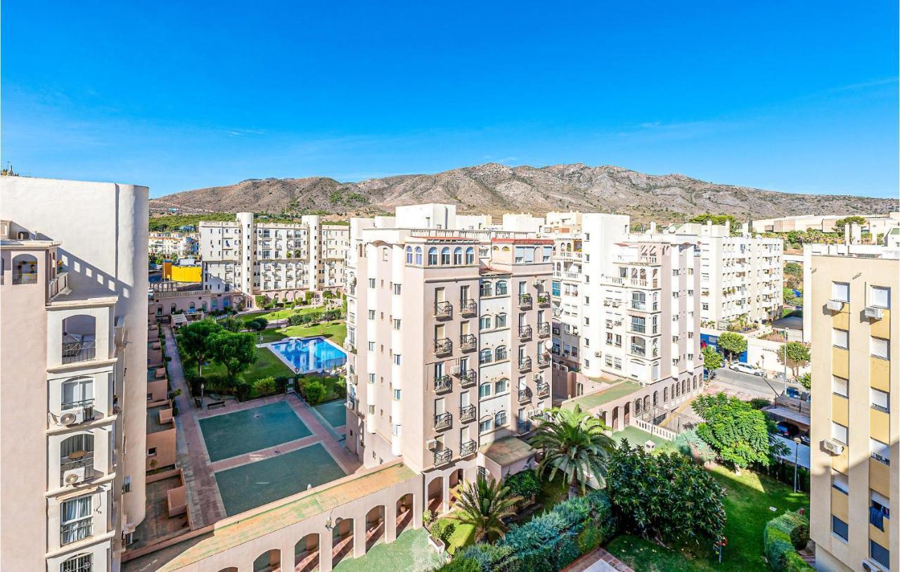 4 Bedroom Nice Apartment In Torremolinos Kültér fotó